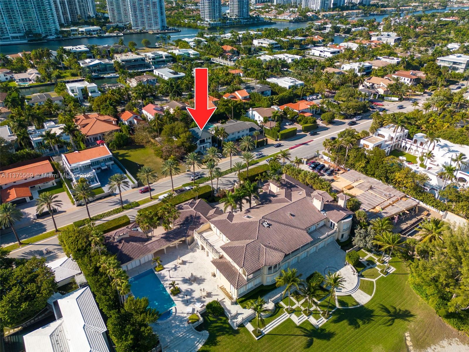 GOLDEN BEACH SEC B - Residential