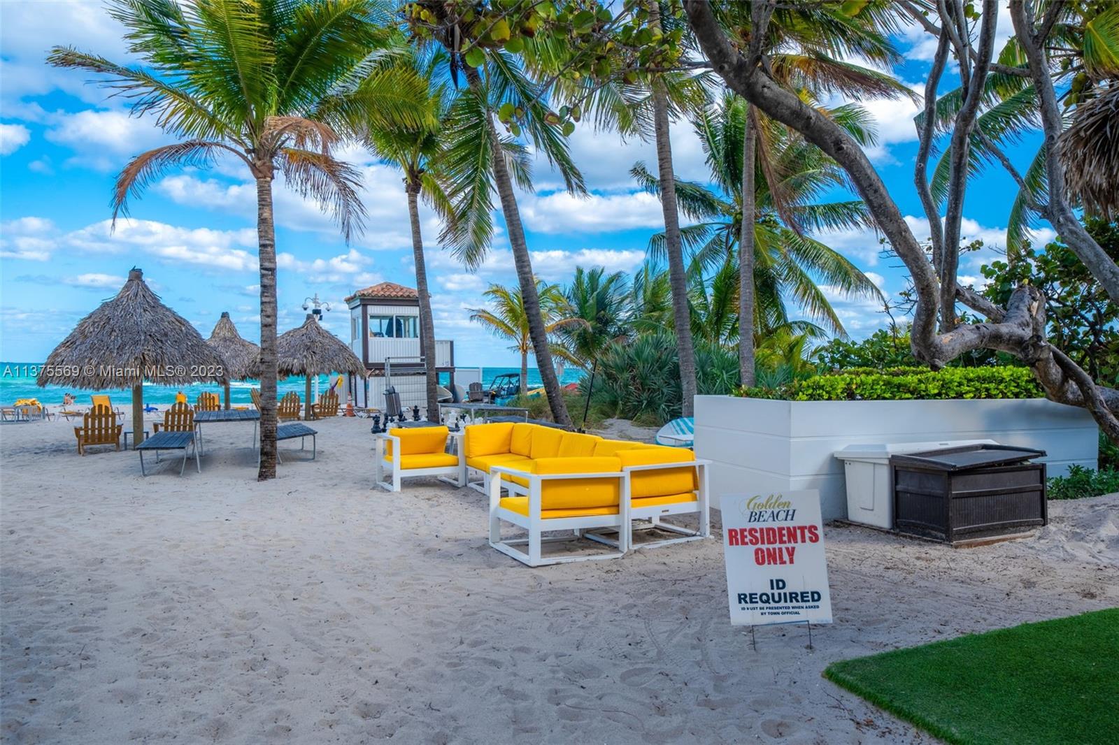 GOLDEN BEACH SEC B - Residential