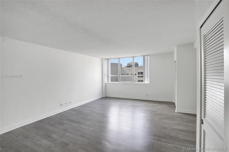 4 WEEKS FREE AND $80 PARKING IF MOVE IN BY 7/15/18 Welcome to Miami Beach's most exciting residential community, Flamingo South Beach. Unit faces the parking garage and has limited view. The interior features wood floors, modern kitchen with Stainless Steal appliances and granite counters. Community amenities include a fitness center, 2 resort style bay front pools surrounded by cabanas, lounge chairs and a tiki bar, a BBQ area and beach volleyball. 1 month + $1,000 deposit to move in. *No Balcony*