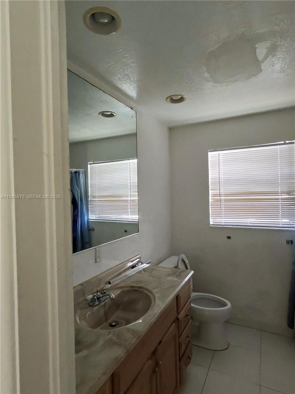 Photo of 737 W Dayton Cir, Fort Lauderdale, FL 33312 (MLS # A11945575)