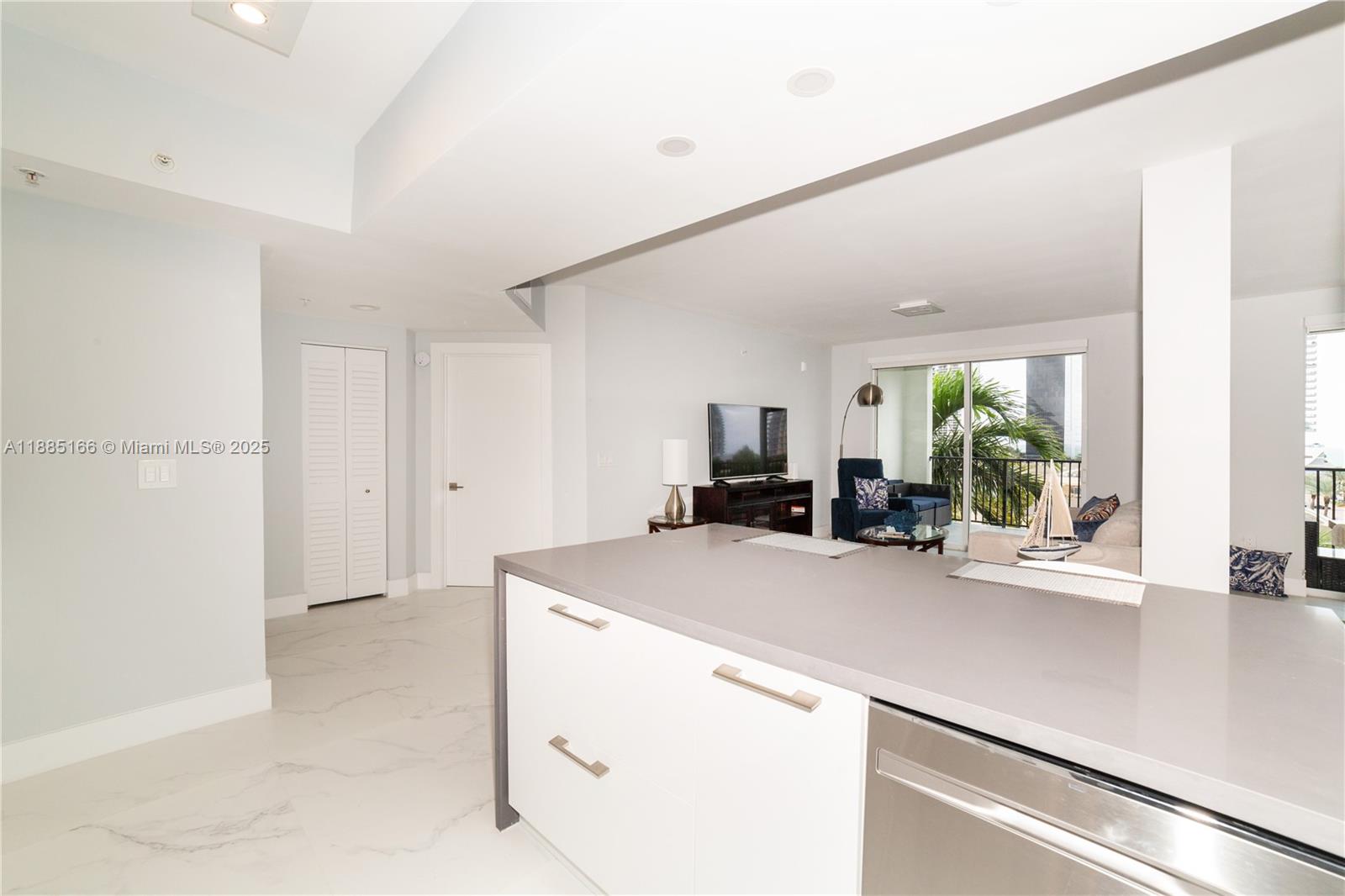 PORTO BELLAGIO CONDO - Residential Lease