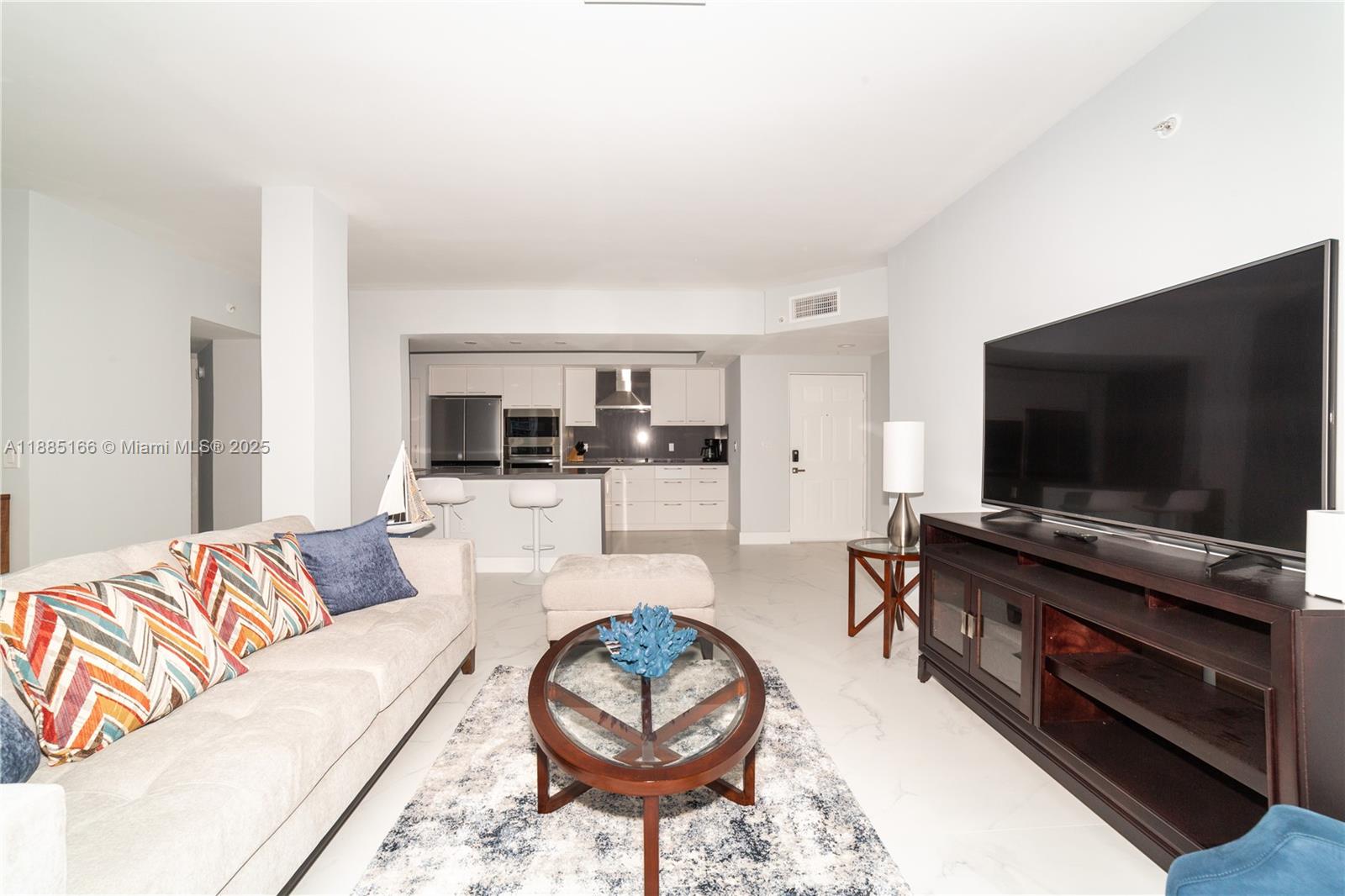 PORTO BELLAGIO CONDO - Residential Lease