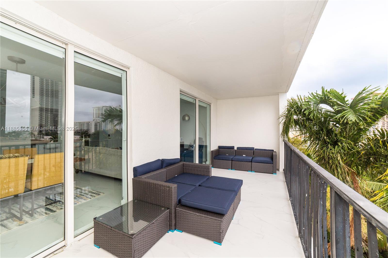 PORTO BELLAGIO CONDO - Residential Lease