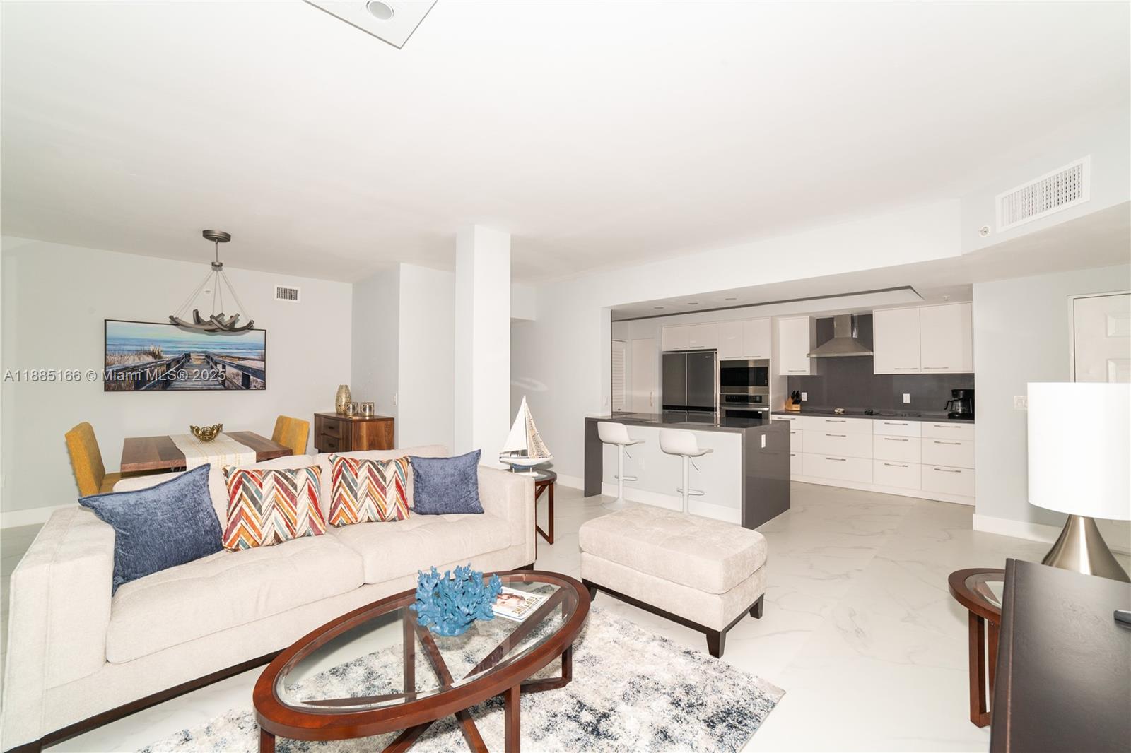 PORTO BELLAGIO CONDO - Residential Lease