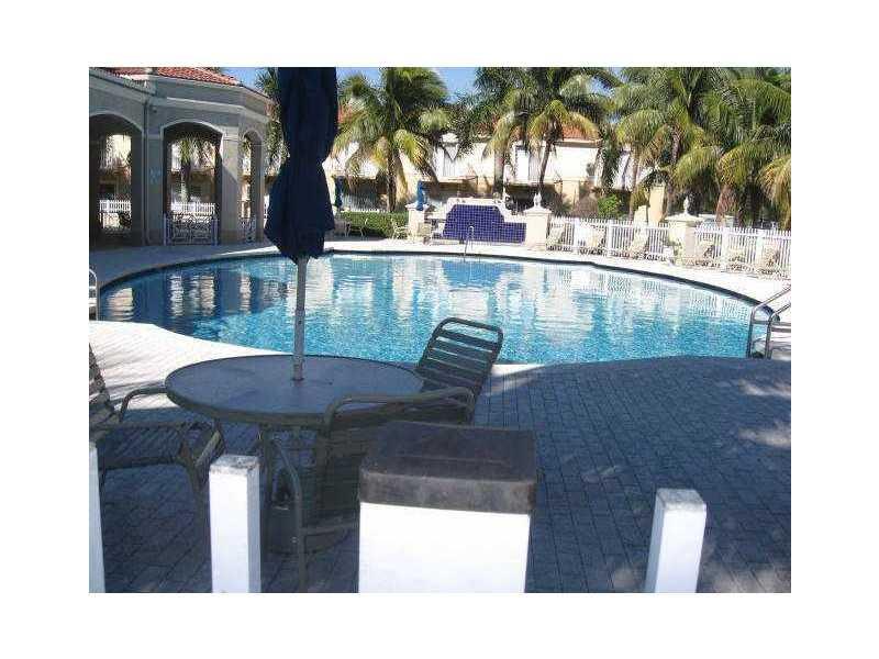 MELROSE POINT CONDO - Residential Lease