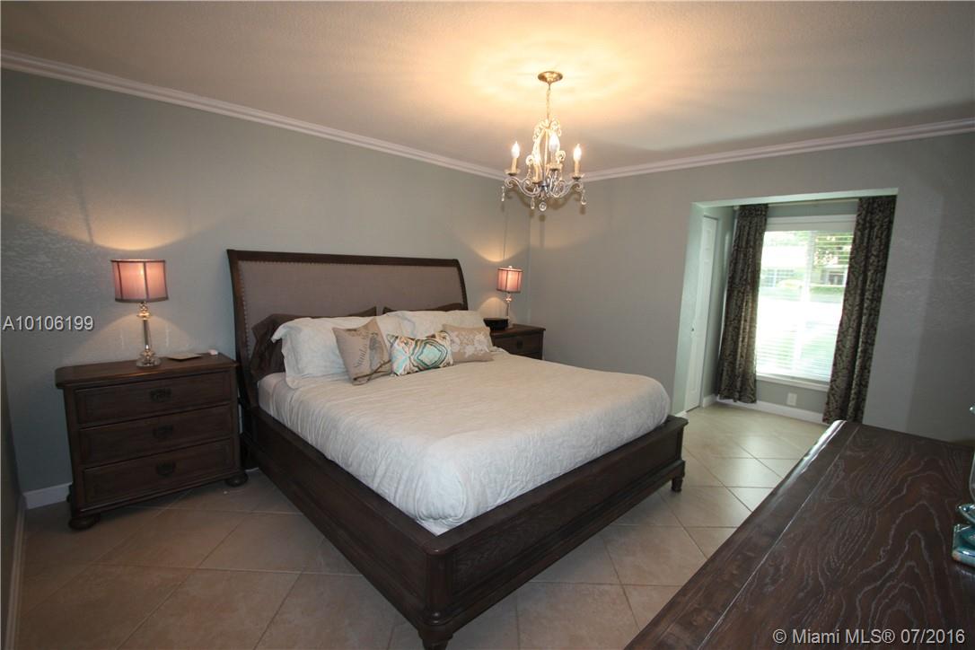 Miami Lakes Sec 07 - Residential