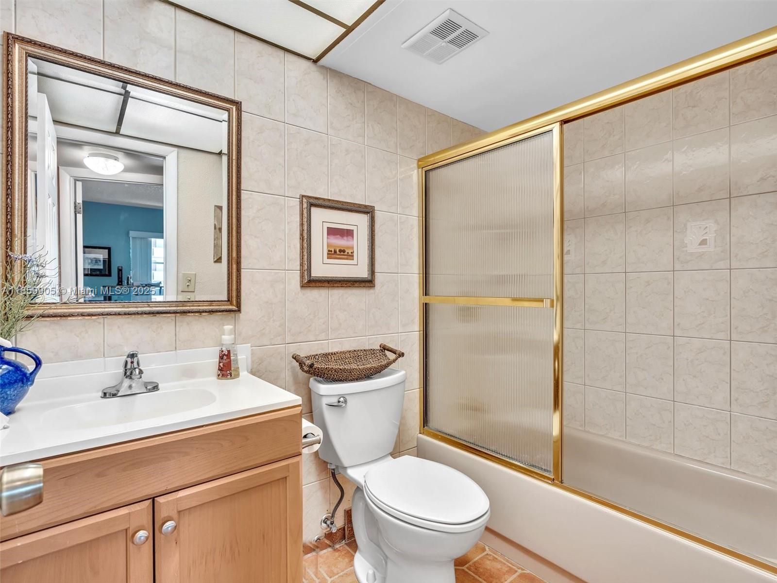 SUNRISE LAKES 25 CONDO - Residential