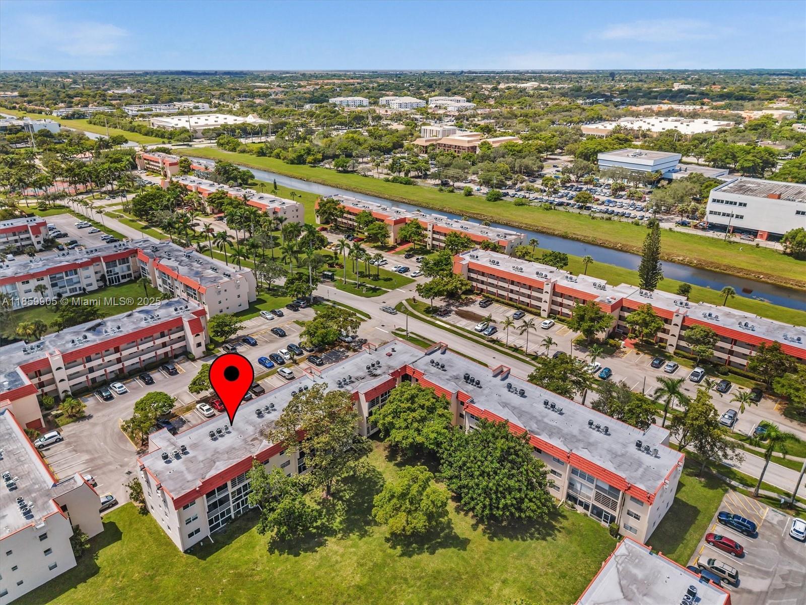 SUNRISE LAKES 25 CONDO - Residential