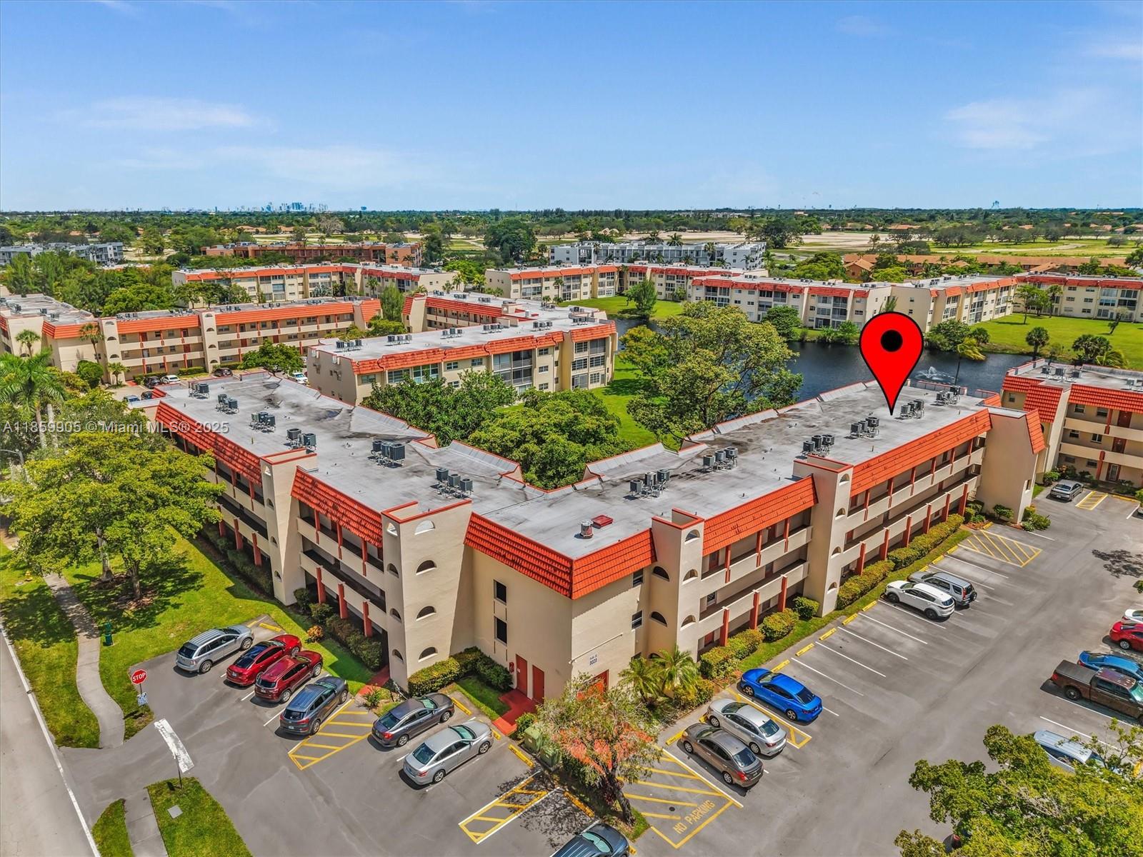 SUNRISE LAKES 25 CONDO - Residential