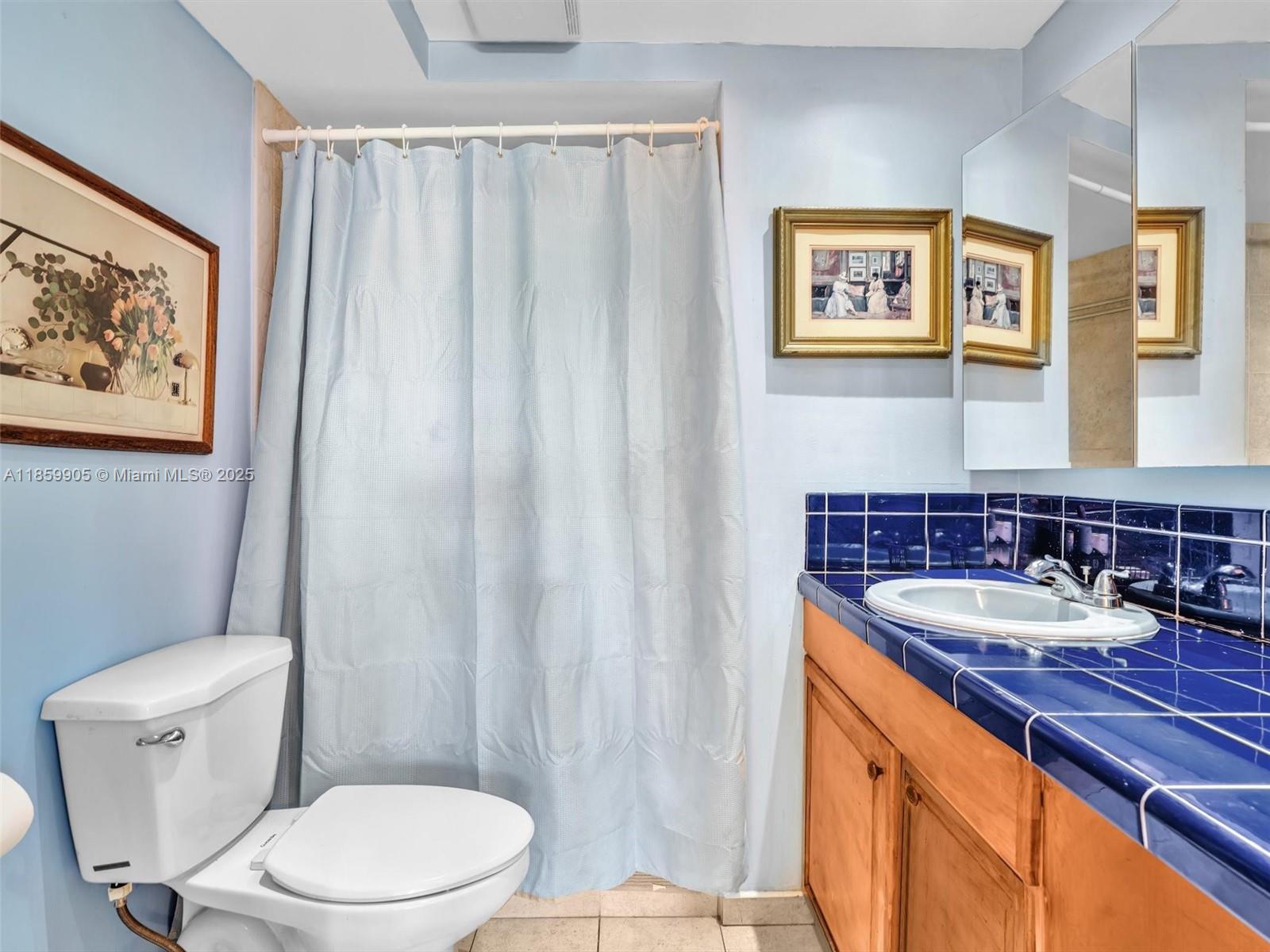 SUNRISE LAKES 25 CONDO - Residential