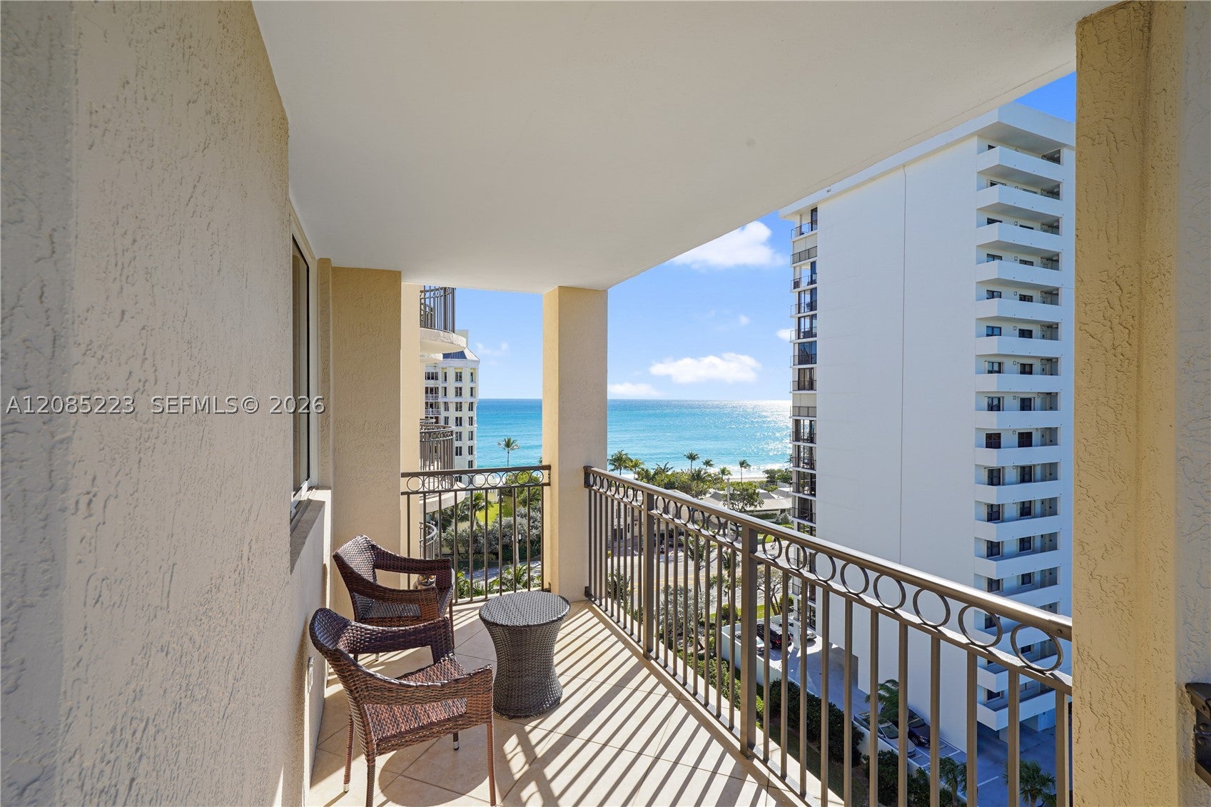 2001 N Ocean Blvd 1002 S, Fort Lauderdale, FL, 33305/$759,900 4 2001 N Ocean Blvd 1002 S