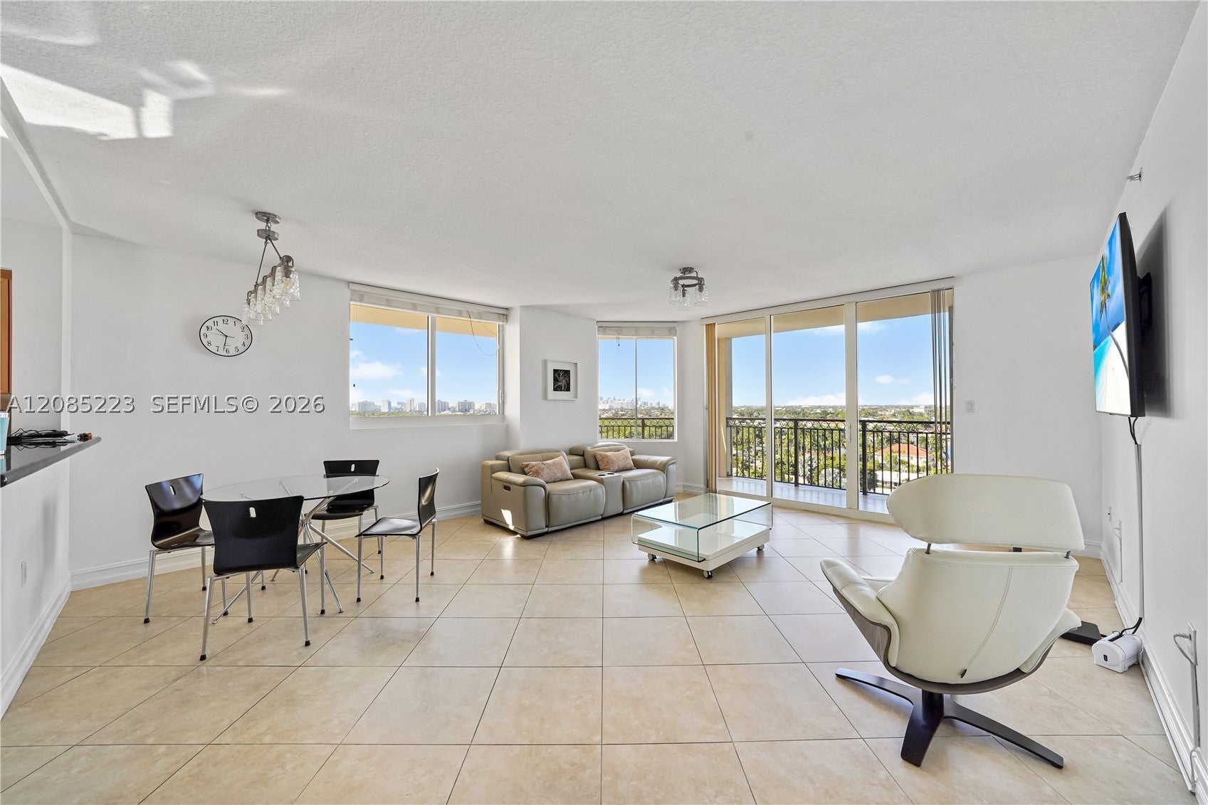 2001 N Ocean Blvd 1002 S, Fort Lauderdale, FL, 33305/$759,900 1 2001 N Ocean Blvd 1002 S
