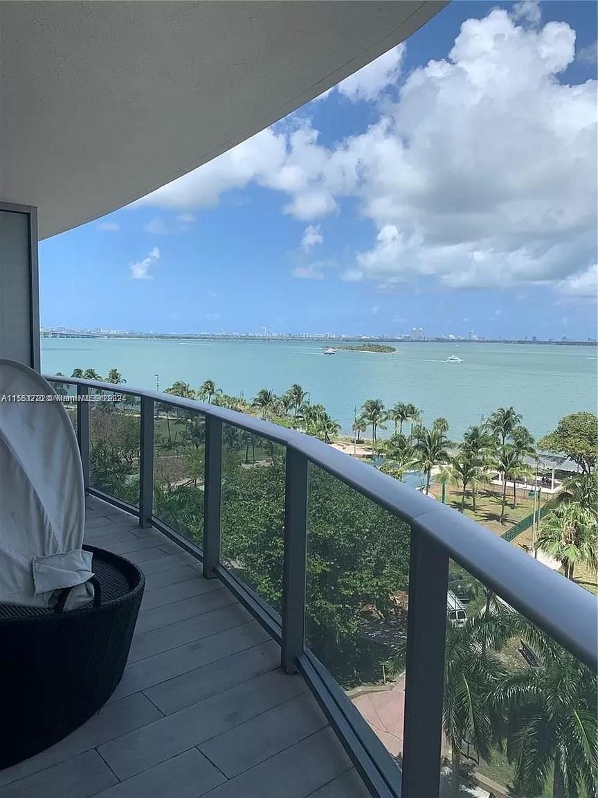 ARIA ON THE BAY CONDO - Residential Lease