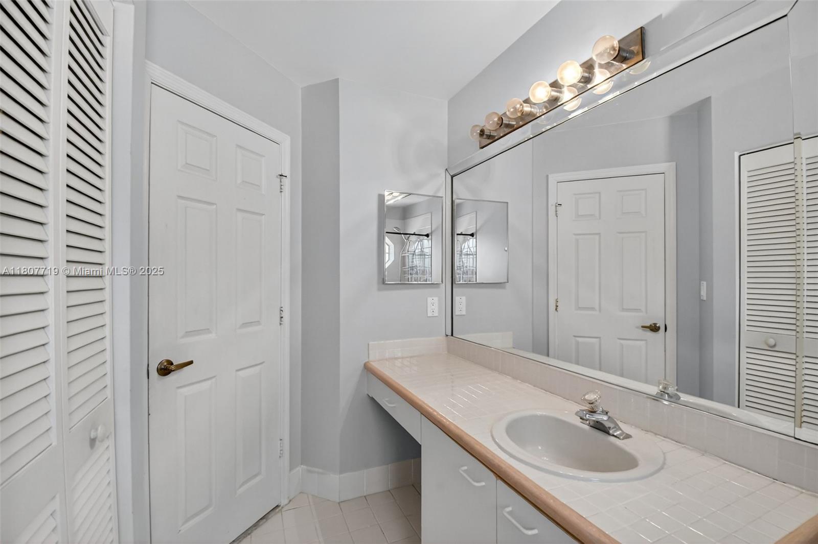 WEST LAKE VILLAGE PLAT - Residential