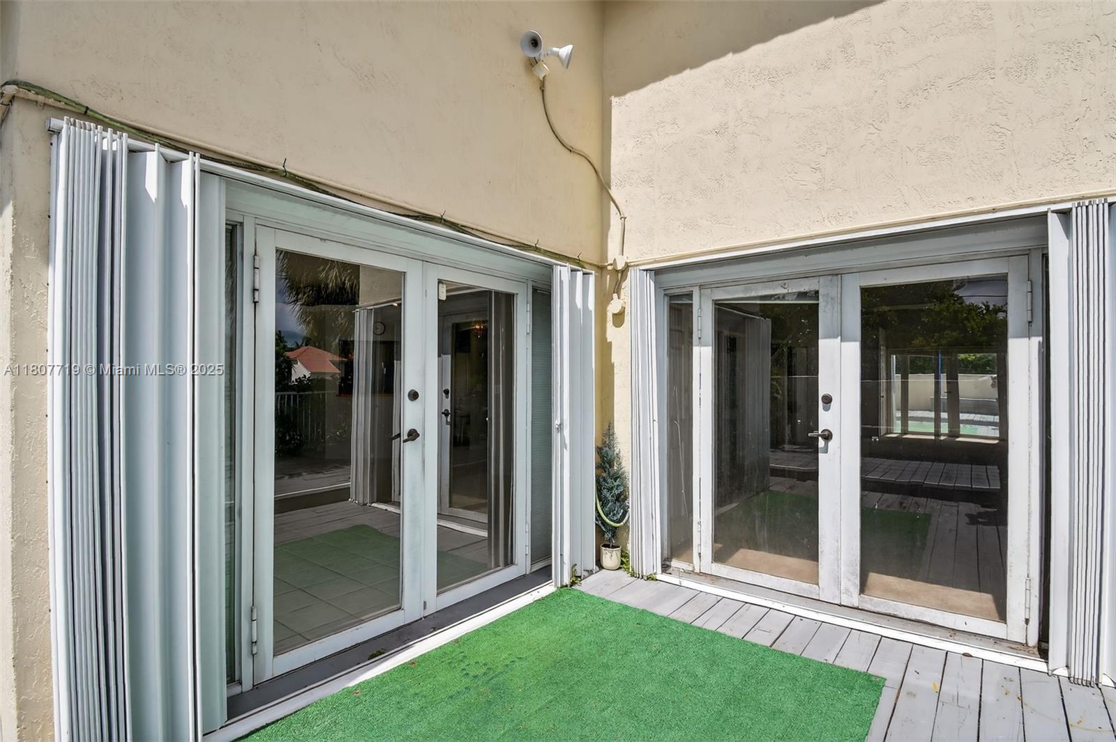 WEST LAKE VILLAGE PLAT - Residential