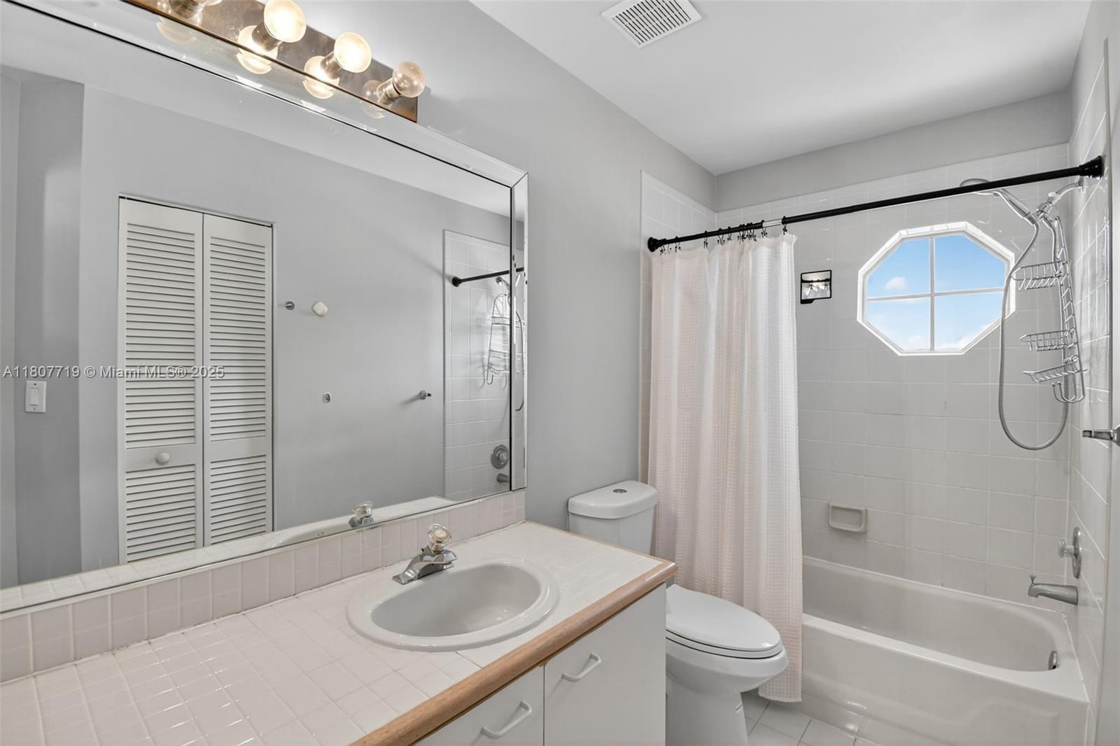 WEST LAKE VILLAGE PLAT - Residential