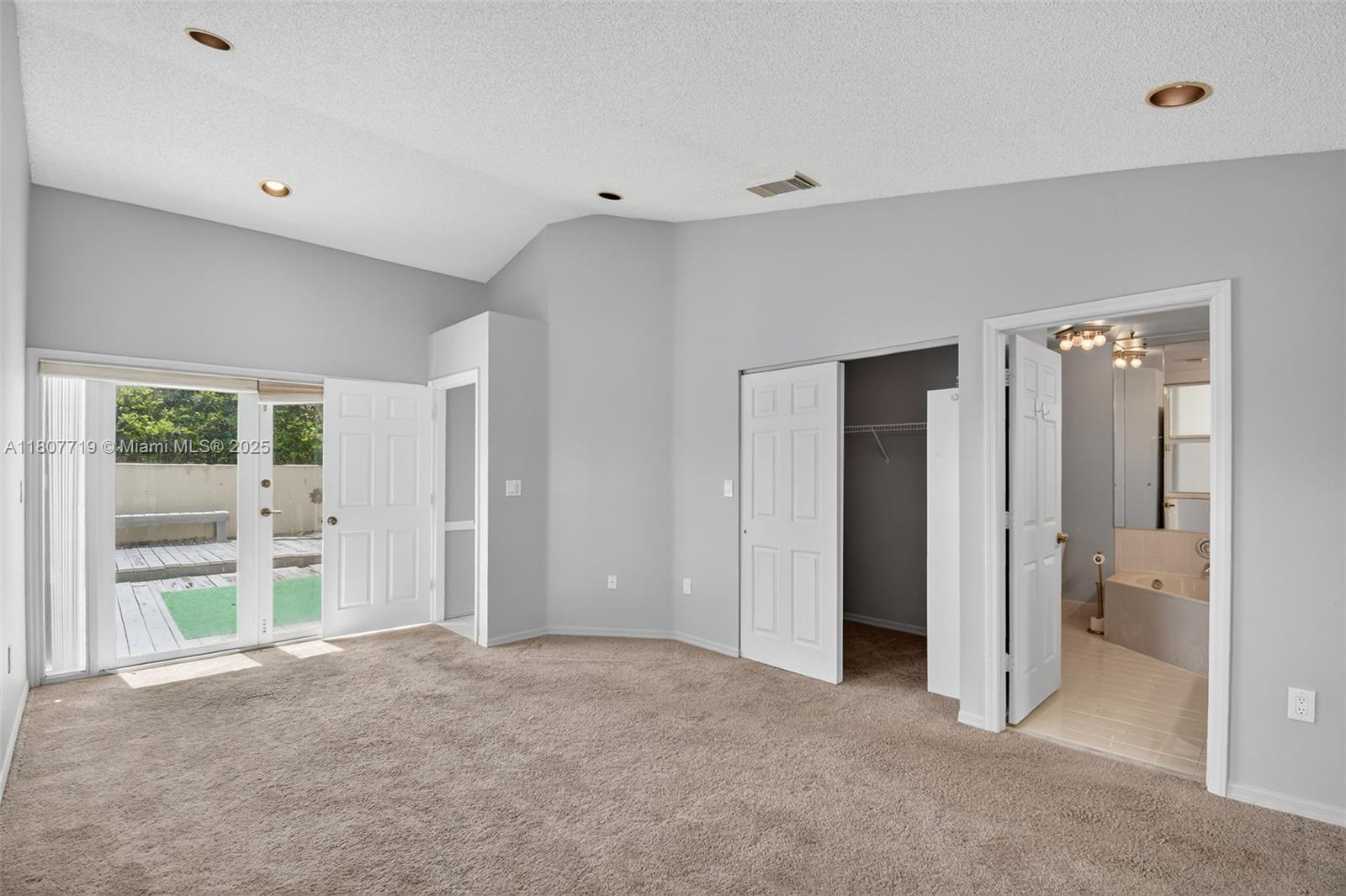 WEST LAKE VILLAGE PLAT - Residential