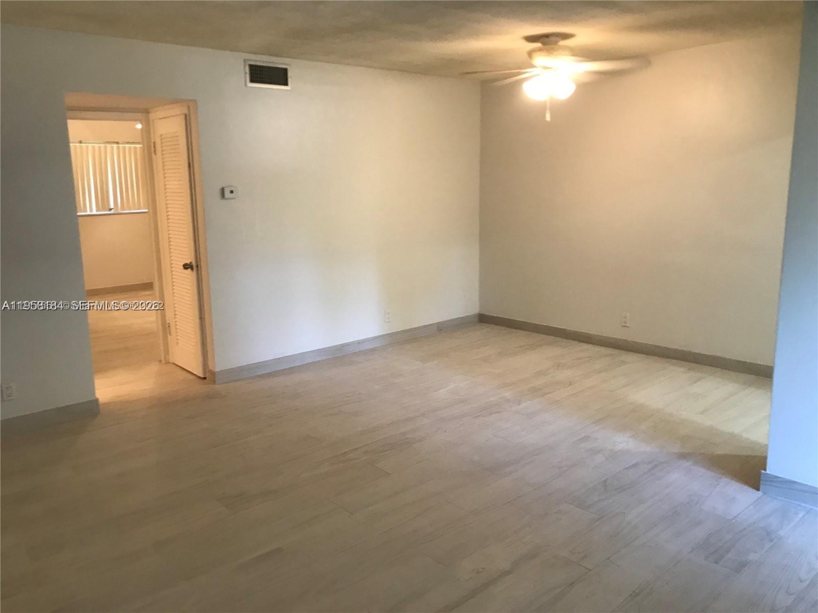 PARADISE VILLAS CONDO - Residential Lease