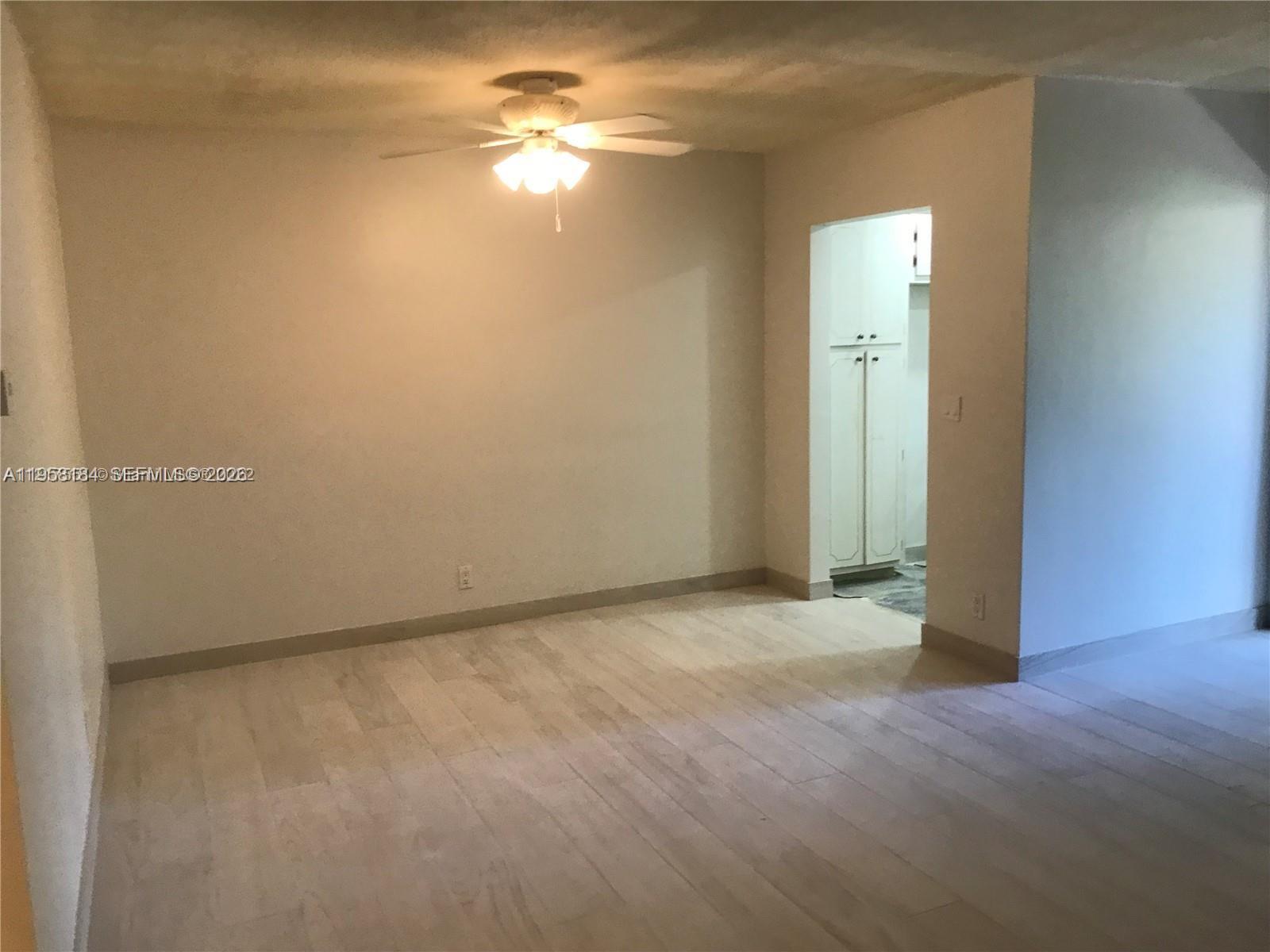 PARADISE VILLAS CONDO - Residential Lease