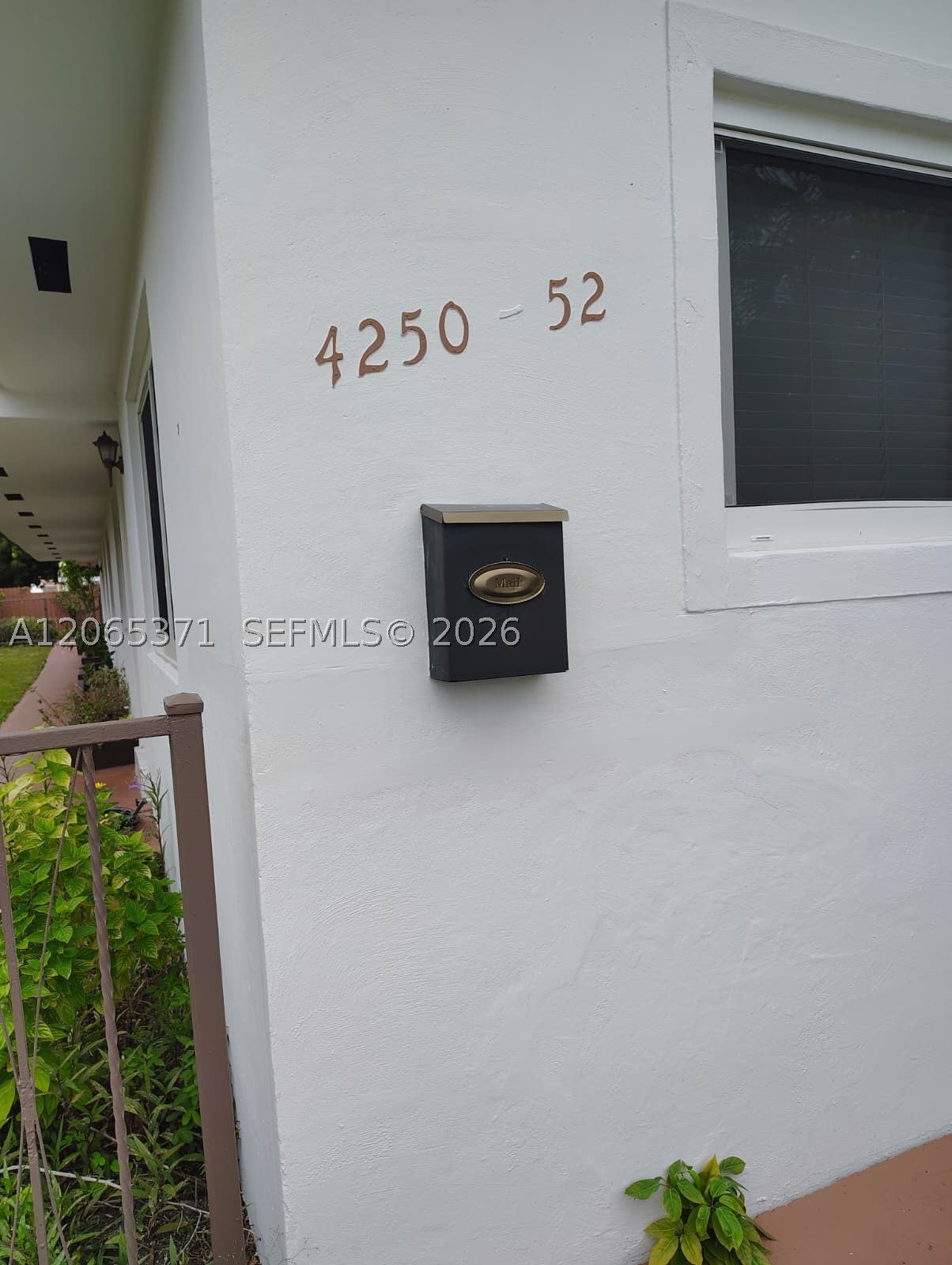 4252 NW 3rd St 4252