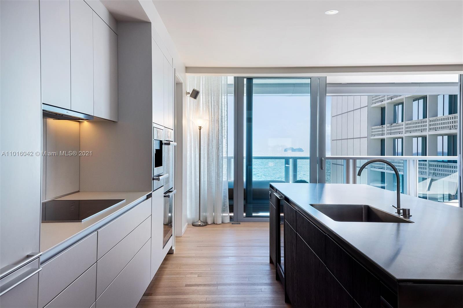 2901 COLLINS CONDO - Residential