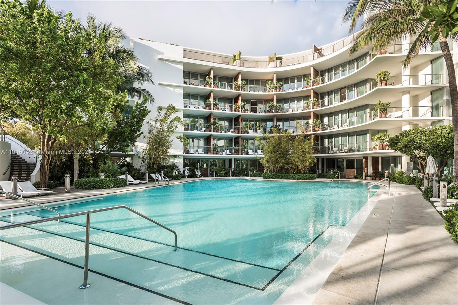 2901 COLLINS CONDO - Residential