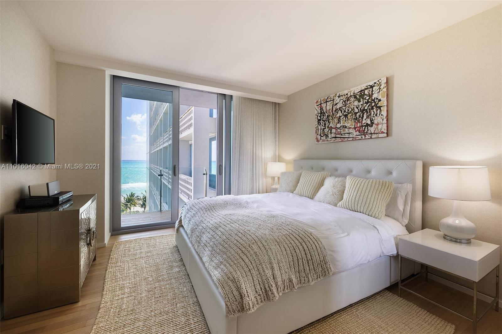 2901 COLLINS CONDO - Residential