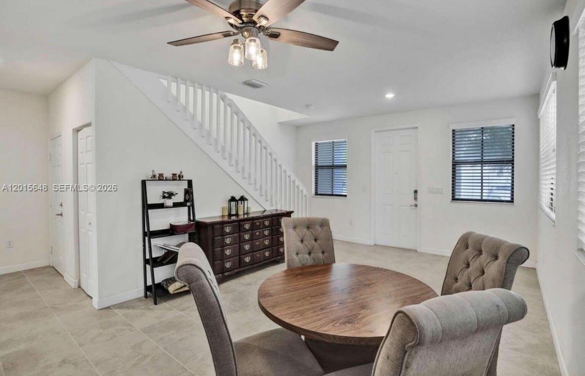 AQUABELLA SECTION ONE - Residential