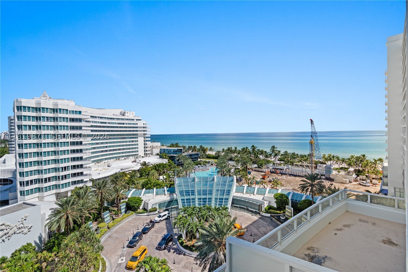 4401 COLLINS AVE 1007