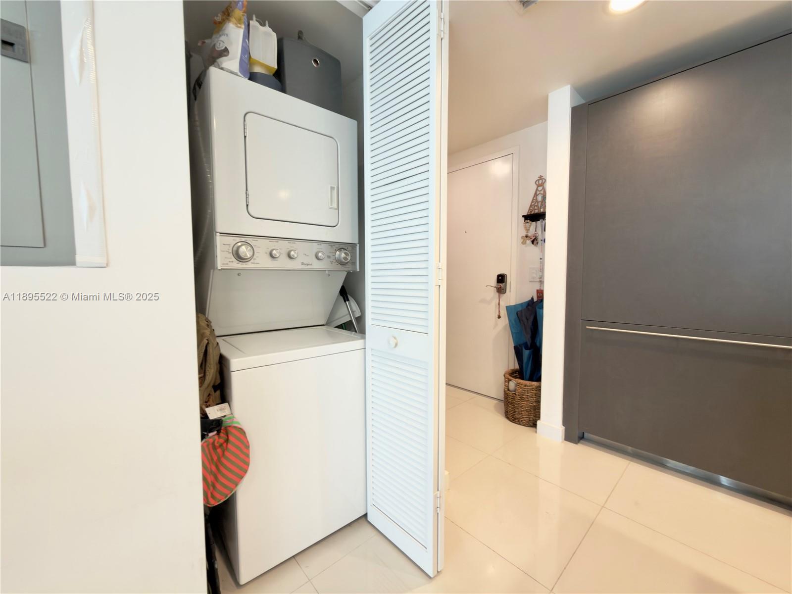 MIDTOWN DORAL CONDO 4 - Residential