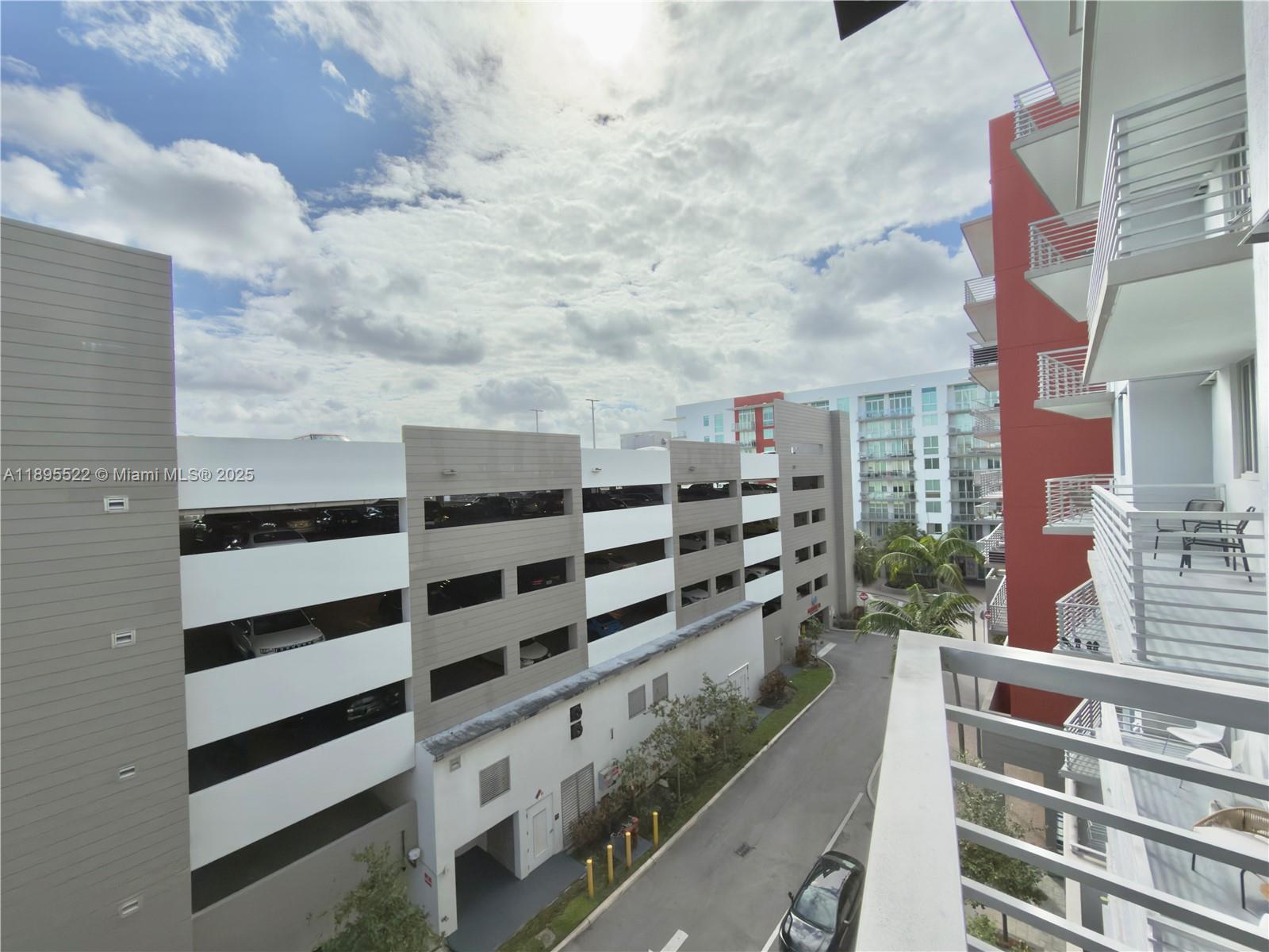 MIDTOWN DORAL CONDO 4 - Residential