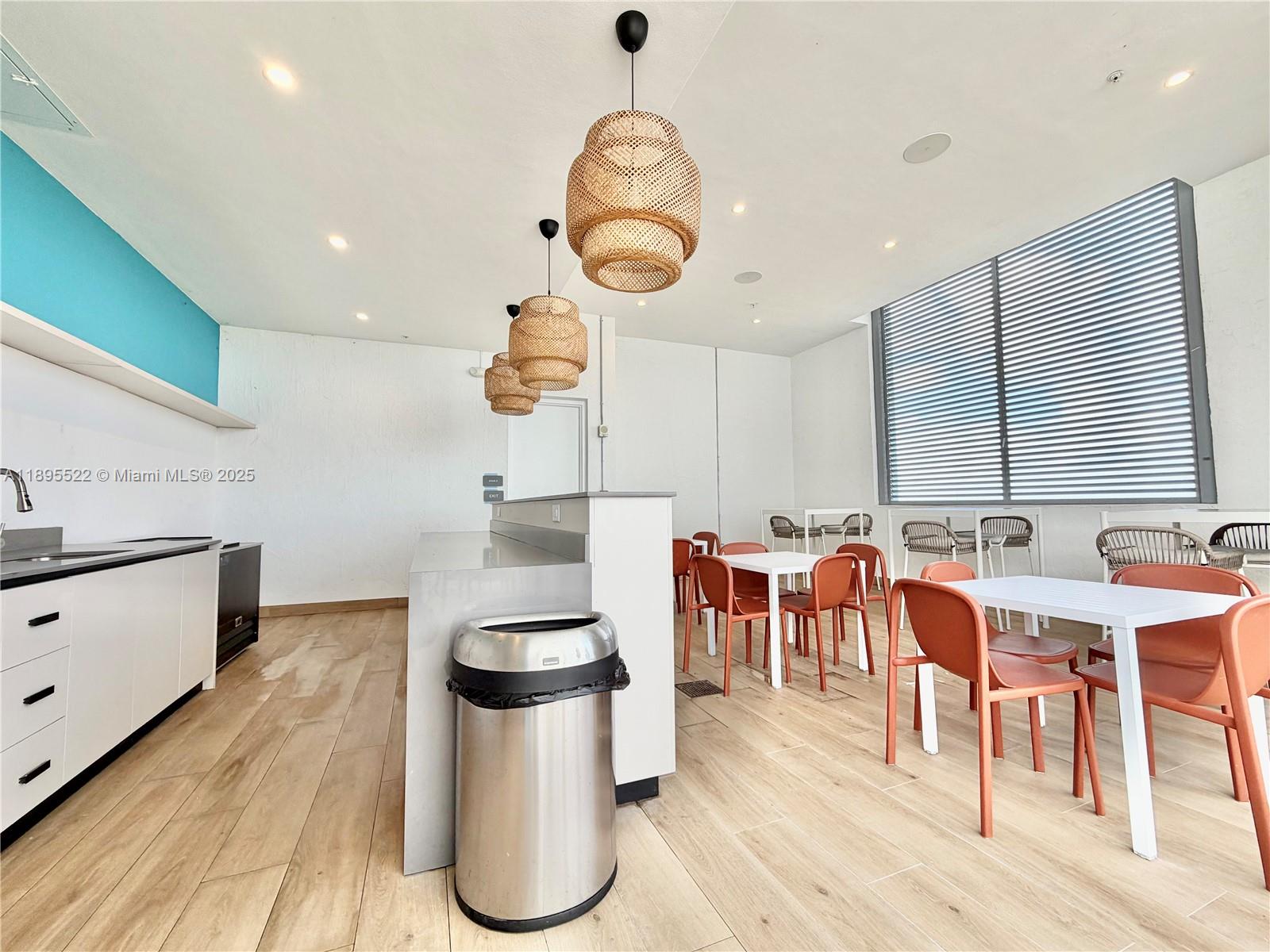 MIDTOWN DORAL CONDO 4 - Residential