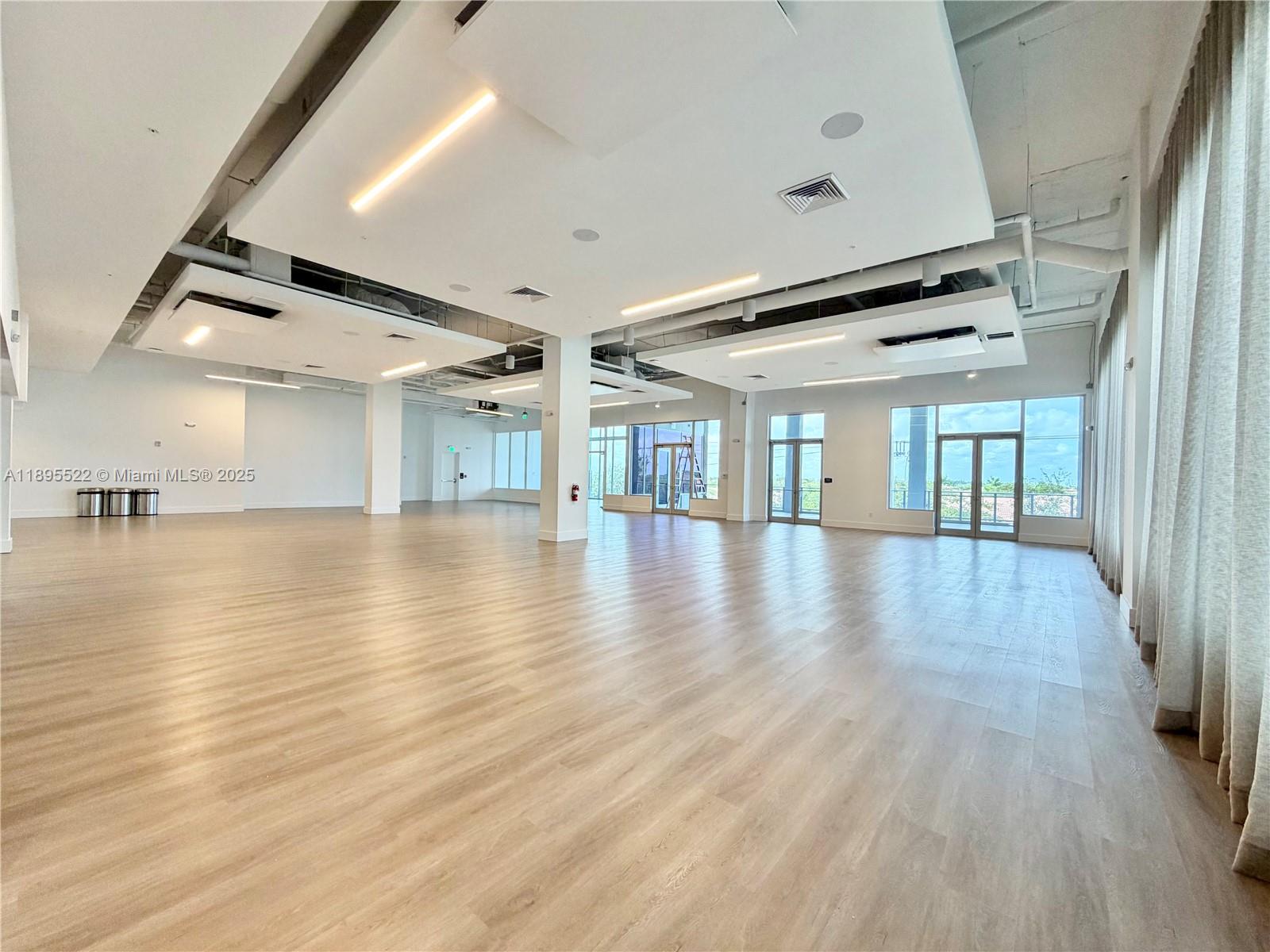 MIDTOWN DORAL CONDO 4 - Residential