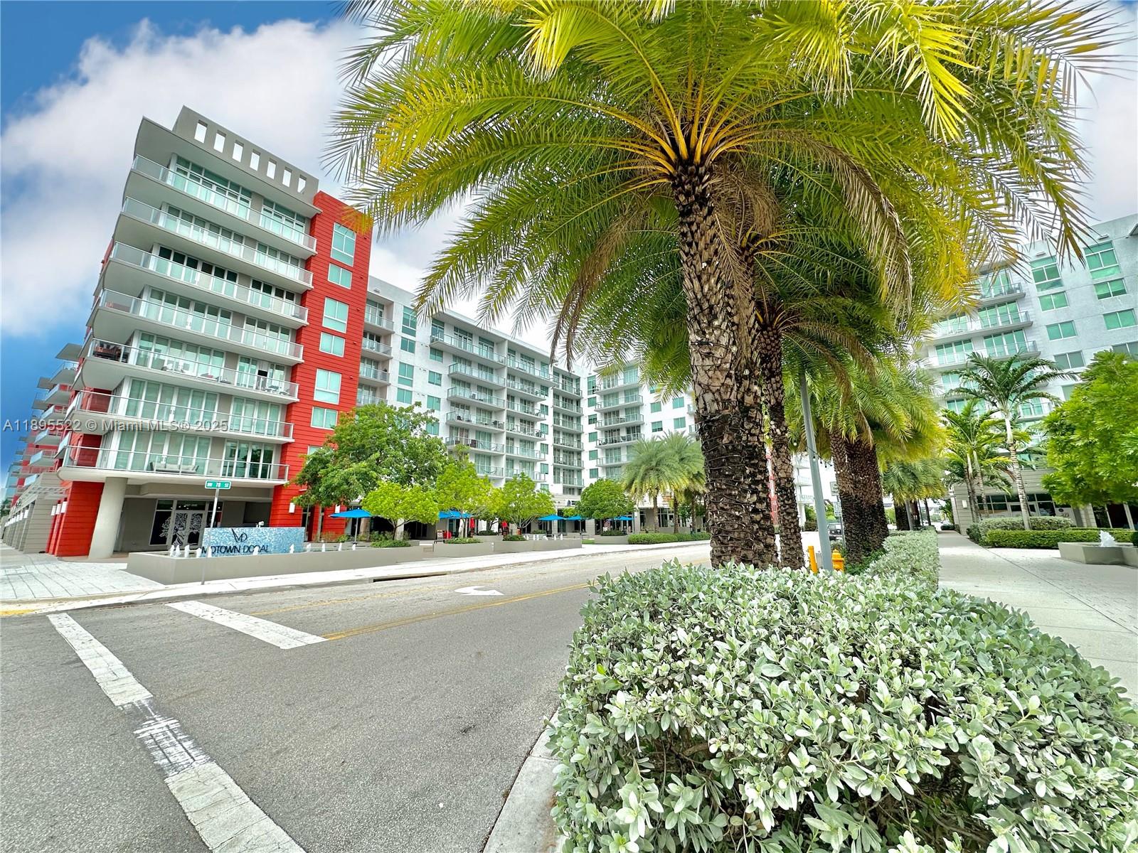 MIDTOWN DORAL CONDO 4 - Residential