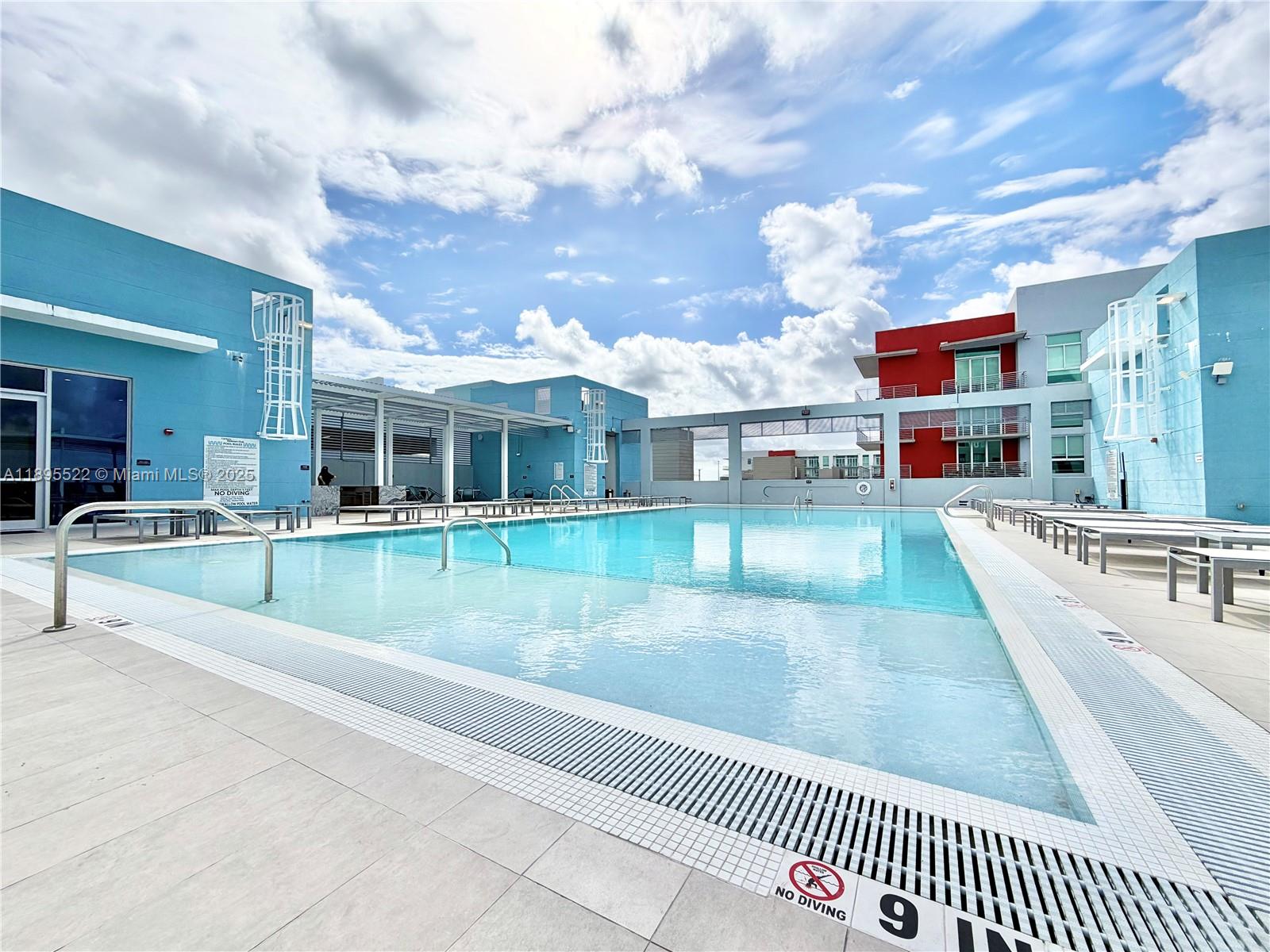 MIDTOWN DORAL CONDO 4 - Residential