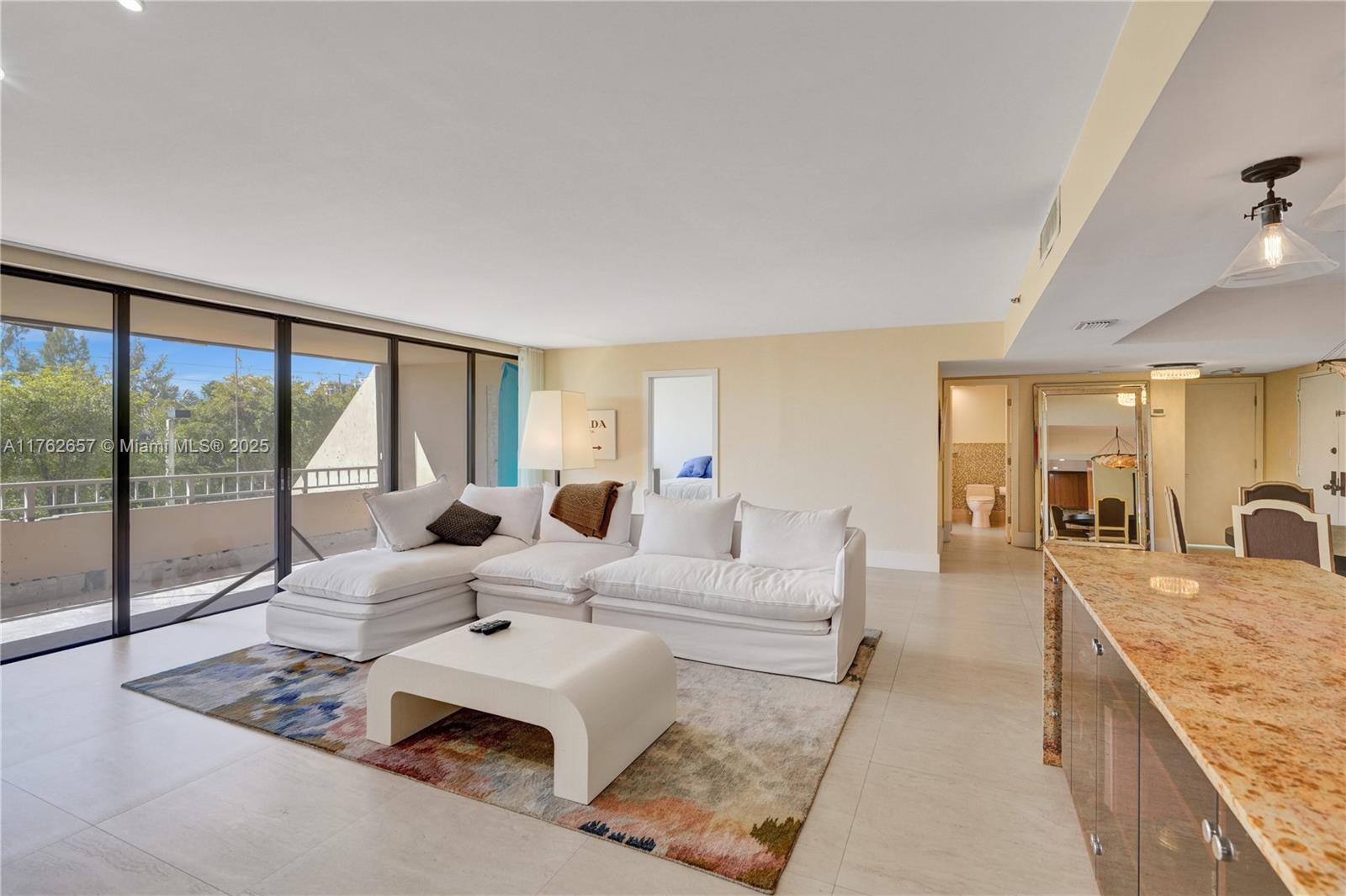 JOCKEY CLUB III CONDO - Residential