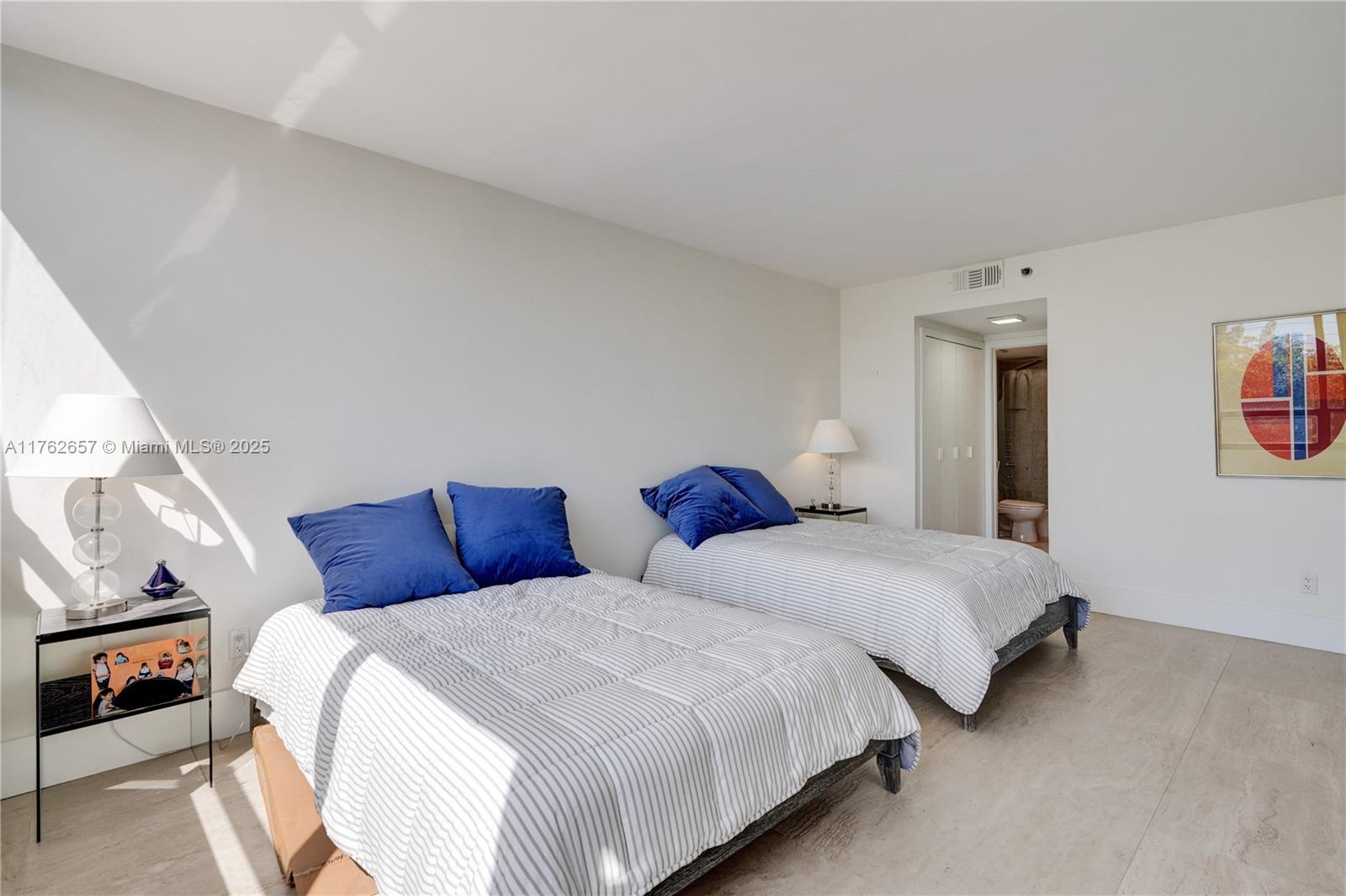 JOCKEY CLUB III CONDO - Residential