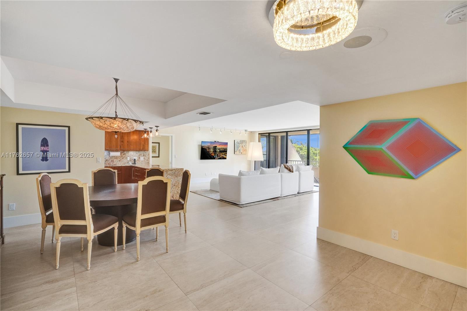 JOCKEY CLUB III CONDO - Residential