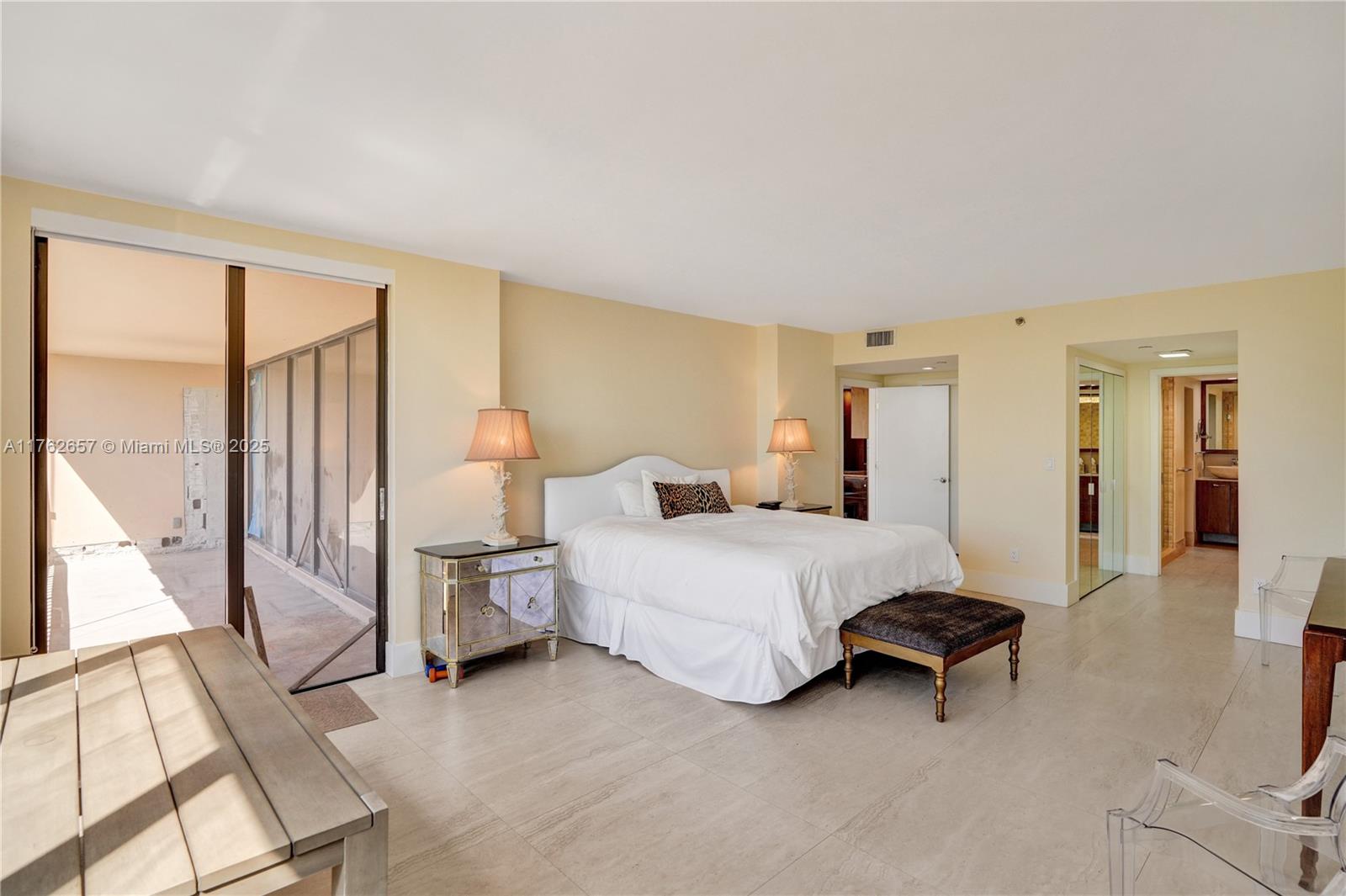 JOCKEY CLUB III CONDO - Residential