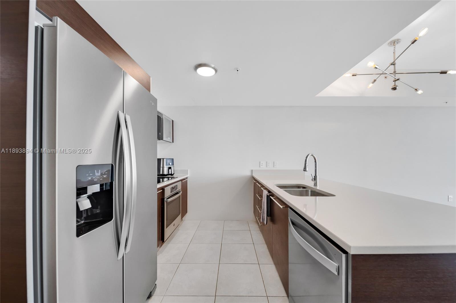 1900 SE Bayshore Dr 4509