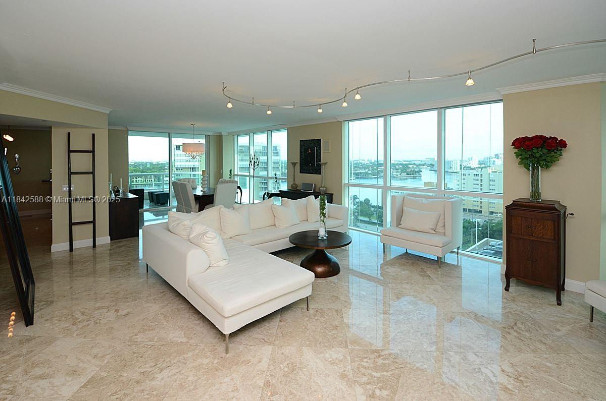 LAS OLAS BEACH CLUB CONDO - Residential Lease