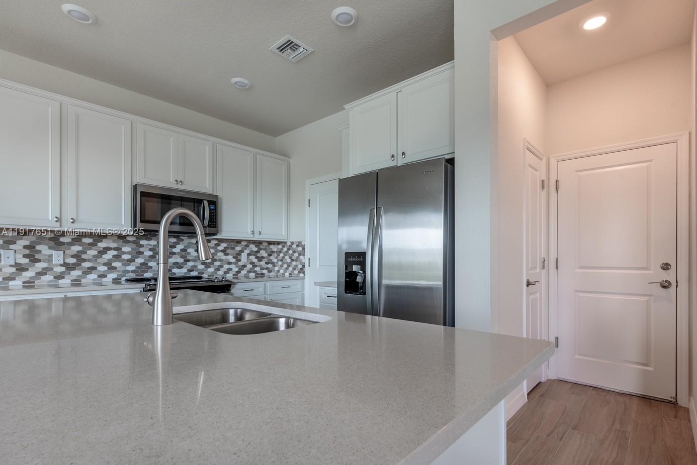 parkview at hillcrest - Residential