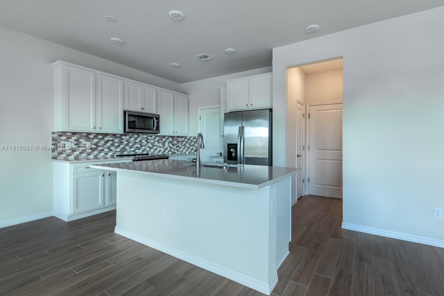 parkview at hillcrest - Residential