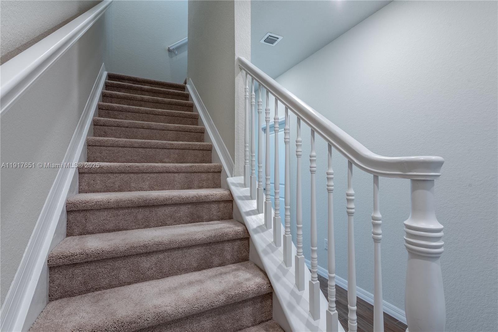 parkview at hillcrest - Residential