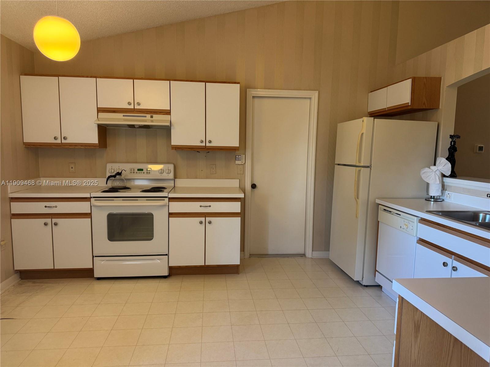 PORT MALABAR UNIT 9 - Residential