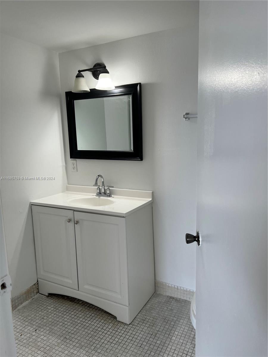 MONTECARLO CONDO - Residential