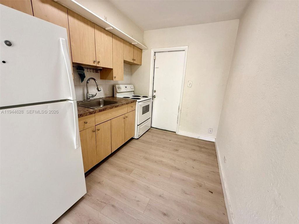 Photo of 715 SW 10th St #1, Dania Beach, FL 33004 (MLS # A11944628)