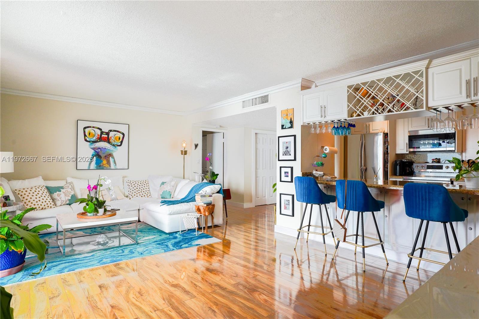 JOCKEY CLUB CONDO - Residential