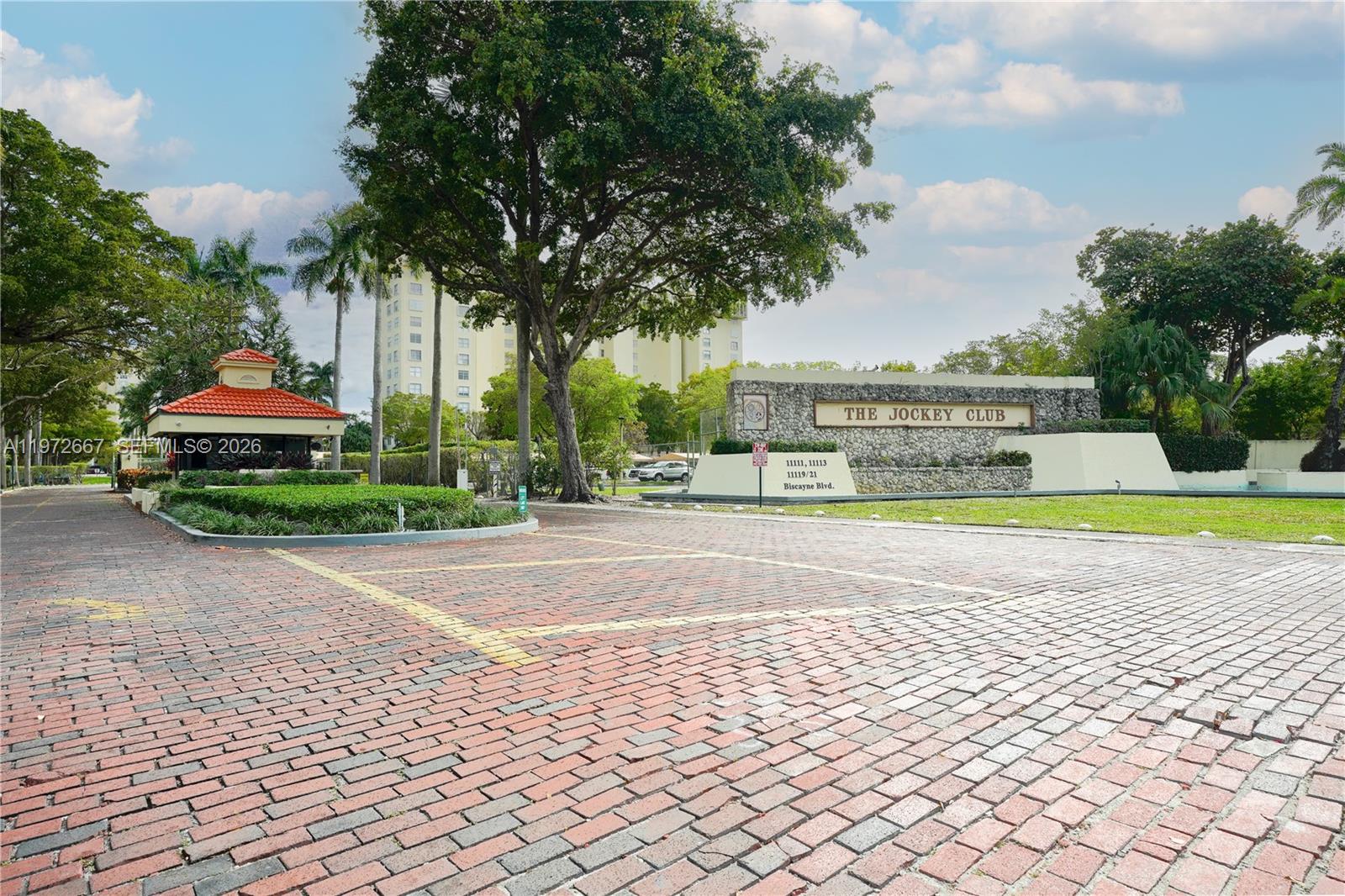 JOCKEY CLUB CONDO - Residential