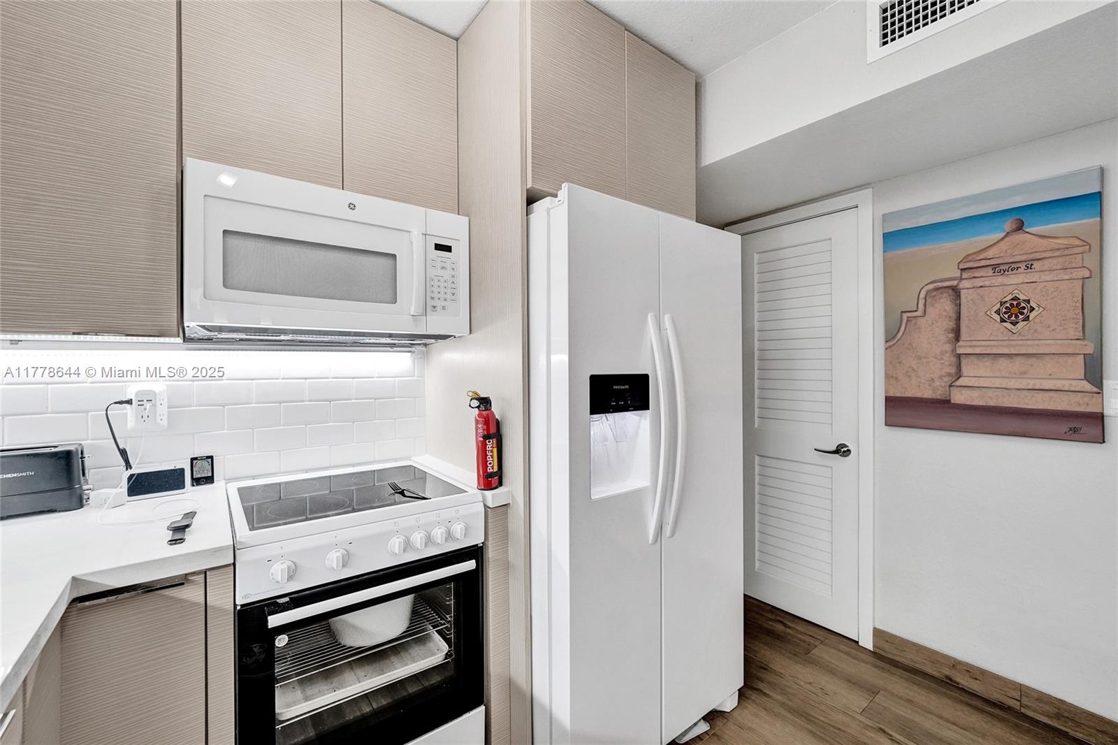 PRESIDENT CO-OP - Residential